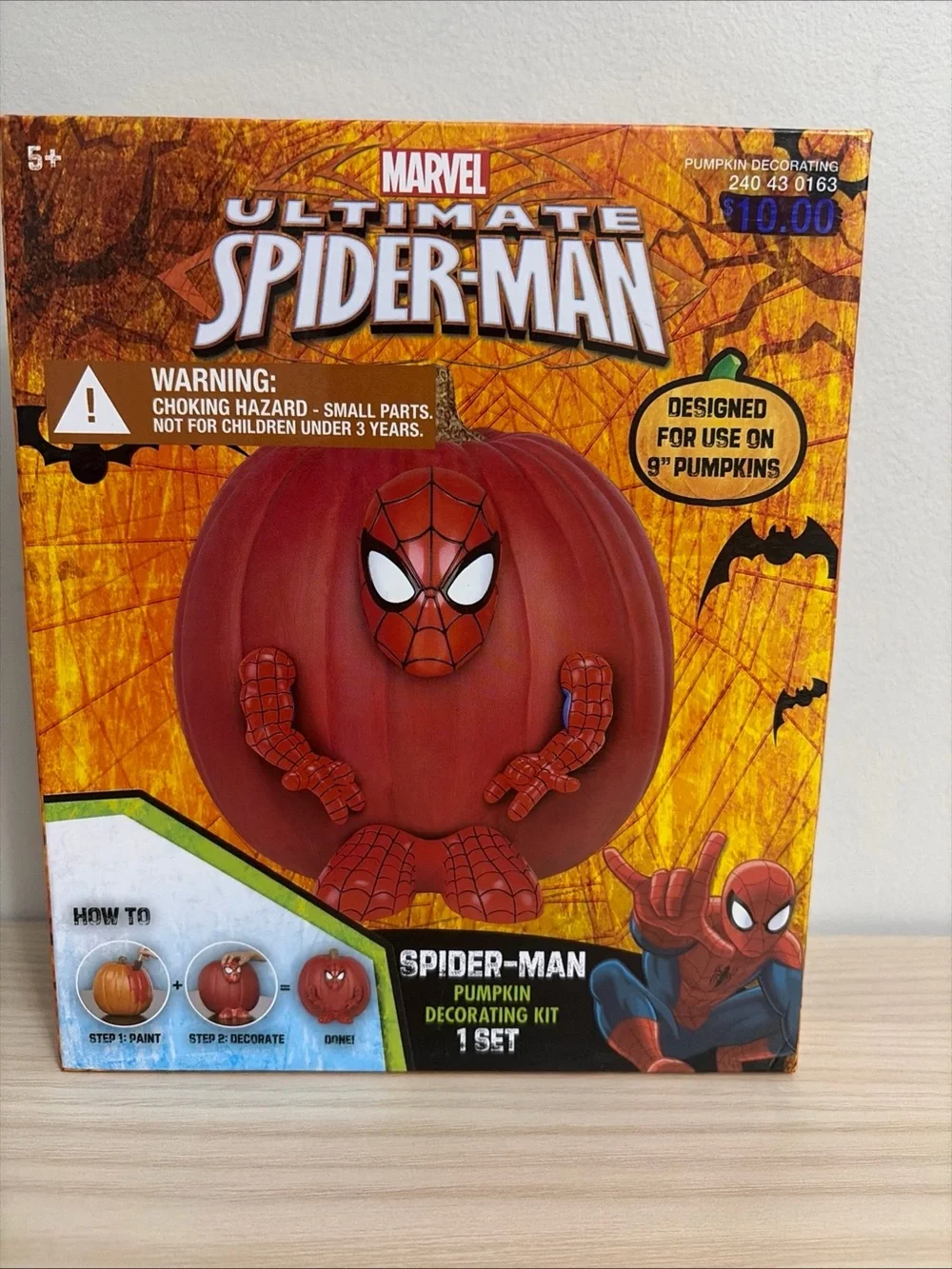 Marvel New!Ultimate Spider-Man Red Pumpkin Decorating Kit for Kids